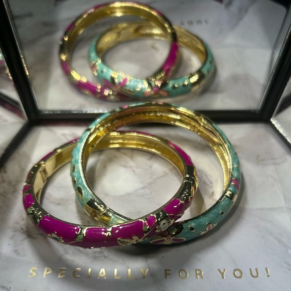 Bangles - Picture 2 of 2